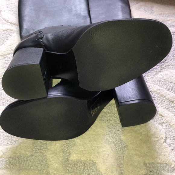 🚨SOLD🚨TORY BURCH Black Contraire 90mm Boots - Picture 3 of 8